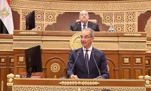 وزير الاتصالات: اعتماد استراتيجيات لوضع خطط لتنمية صناعة الأمن السيبراني