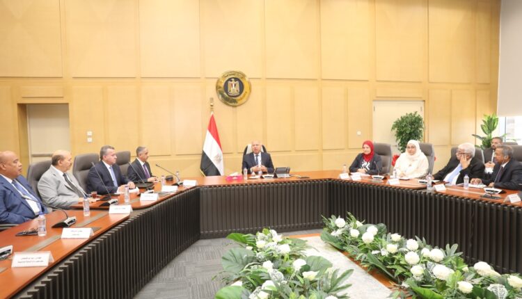 خلال الاجتماع
