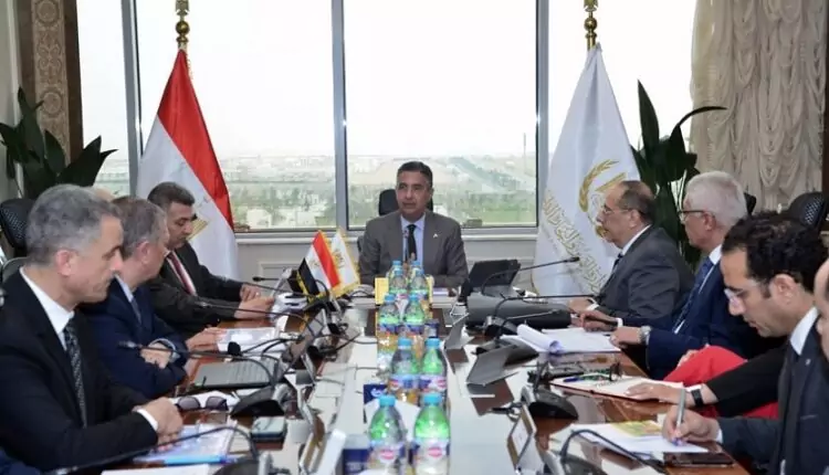 وزير التموين: إعادة إحياء العلامات التجارية الخاصة بشركة قها للأغذية