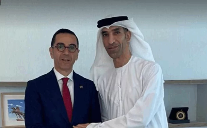 الخطيب يدعو دوائر الأعمال الإماراتية لتعزيز استثماراتها في مصر