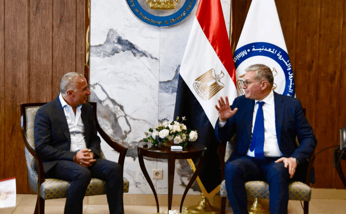 السويدي إليكتريك تبدي رغبتها في الاستثمار بالثروات التعدينية مثل الفوسفات والكاولين
