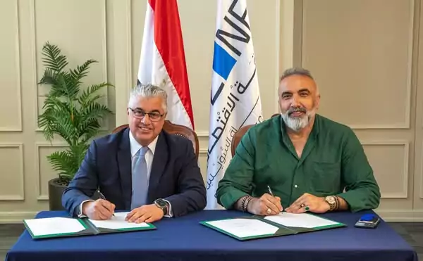 باستثمارات 20 مليون دولار.. اقتصادية قناة السويس توقع عقدا مع شيريكجي أوغلو التركية بالقنطرة غرب