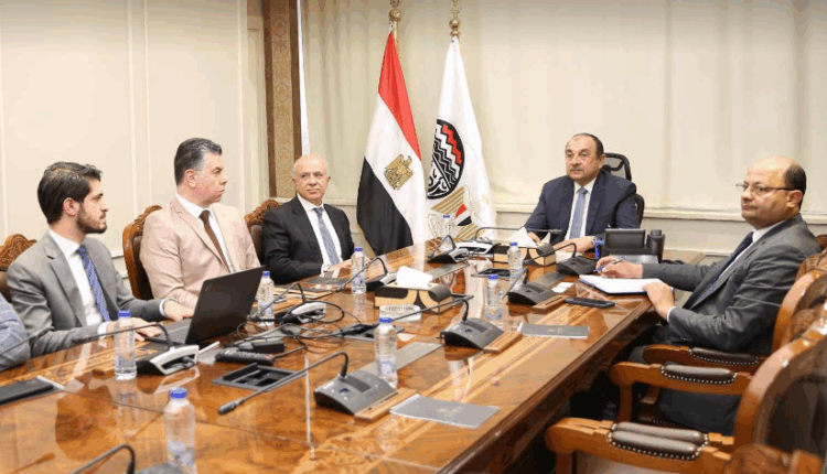 وزير قطاع الأعمال يبحث مع باور إنترناشيونال القطرية فرص التعاون والشراكة الاستثمارية