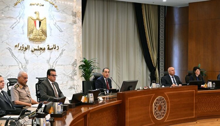 الحكومة تخصص 26 ألف فدانا بالجيزة لاستخدامها في إقامة مدينة أطفيح الصناعية