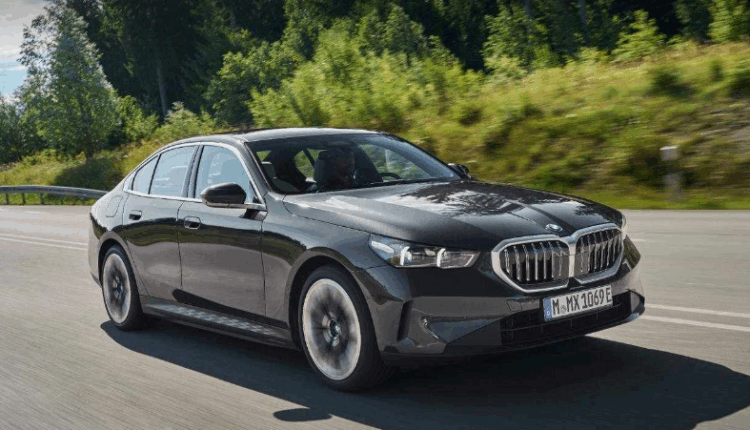 "جلوبال أوتو للسيارات" تقدم BMW 520i Luxury بسعر 4.2 مليون جنيه
