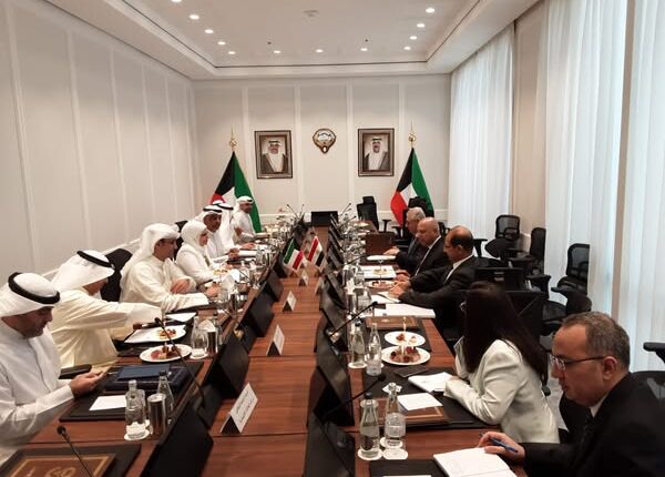 في زيارة رسمية للكويت.. كامل الوزير يعقد لقاءات مكثفة لبحث التعاون في النقل والصناعة والإسكان