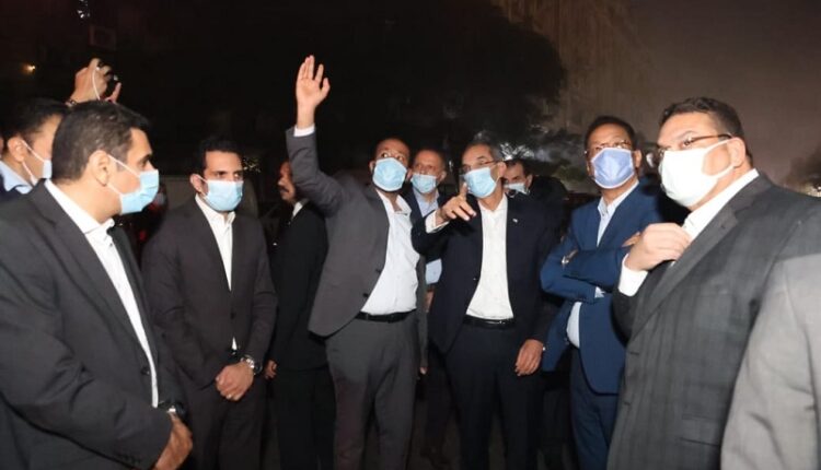 وزير الاتصالات وتكنولوجيا المعلومات يتفقد مبنى سنترال رمسيس ويتابع جهود استعادة خدمات الاتصالات المتأثرة بالحريق