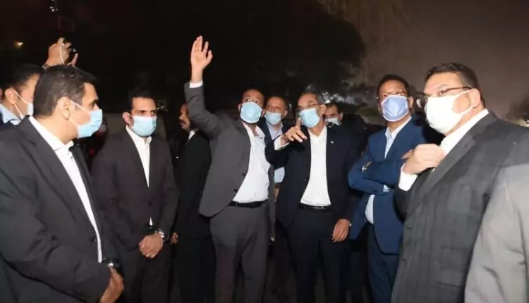 وزير الاتصالات وتكنولوجيا المعلومات يتفقد مبنى سنترال رمسيس ويتابع جهود استعادة خدمات الاتصالات المتأثرة بالحريق