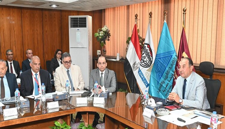 وزير قطاع الأعمال: التوسع الخارجي ضرورة لتعزيز القدرة التنافسية وزيادة عوائد القابضة للتشييد