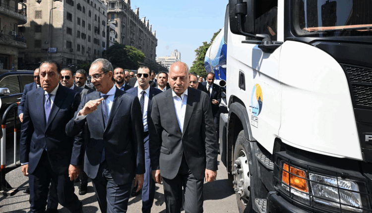 وزير الاتصالات: استعدنا 95% من الخدمات الصوتية لشركات المحمول
