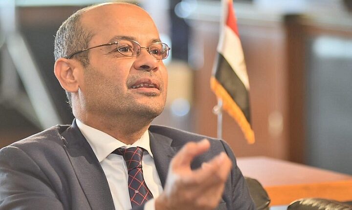 عاجل.. رئيس البورصة لحابي: مؤشر EGX35 LV يستهدف صناديق التأمين والمعاشات