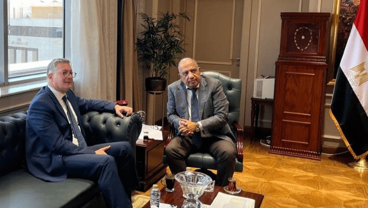 وزيرا الكهرباء والبترول يؤكدان على توفير الوقود لتأمين التغذية الكهربائية