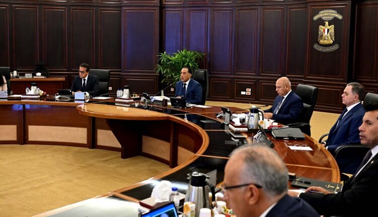 استراتيجية وطنية متكاملة لدعم وإحياء الصناعات والحرف اليدوية