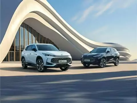 منصور إم جي تكشف عن MG HS Hybrid 2026 الجديدة بأبعاد محسنة وتقنيات متقدمة