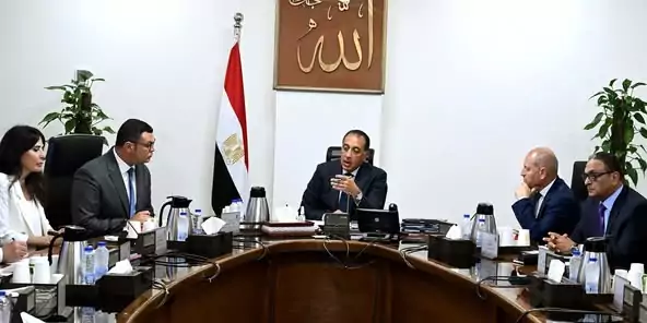 مدبولي: إعادة إحياء وسط البلد والقاهرة الخديوية للحفاظ على التراث وتعظيم الاستفادة من الثروة العقارية