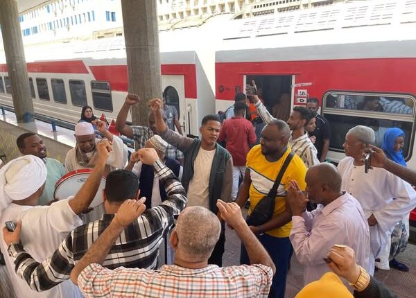 السكك الحديد تسير القطار السادس لنقل 1028 من السودانيين ضمن رحلات العودة الطوعية
