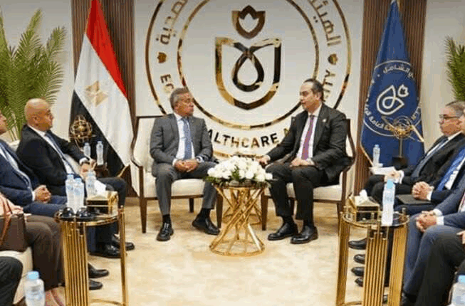 مصرف أبوظبي الإسلامي مصر يتعاون مع هيئة الرعاية الصحية لتعزيز الاستثمار بالقطاع