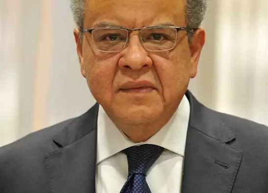 السيسي يصدر قرارا بتجديد تكليف المستشار محمد الفيصل قائما بأعمال رئيس الجهاز المركزي للمحاسبات