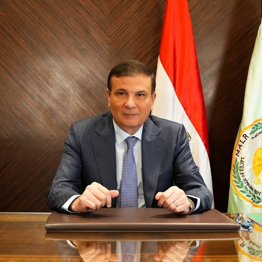علاء فاروق وزير الزراعة واستصلاح الأراضي