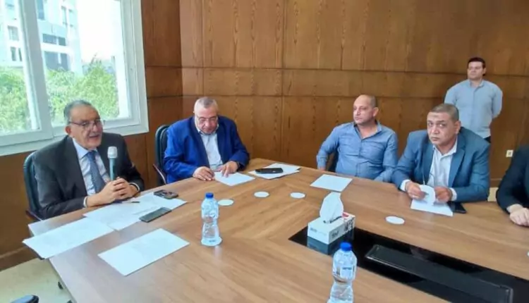 الوكيل يوافق على مقترح شعبة المواد الغذائية لتحويل 40 ألف منفذ تمويني إلى سلاسل تجارية