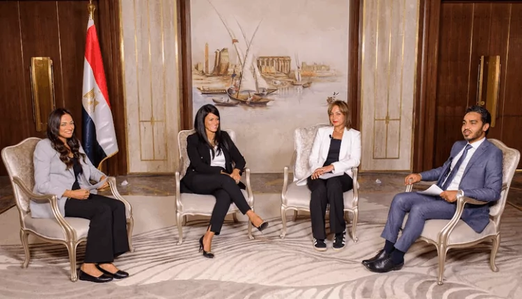 د. رانيا المشاط وزيرة التخطيط والتنمية الاقتصادية والتعاون الدولي في صالون حابي: استقرار الاقتصاد الكلي حجر الزاوية