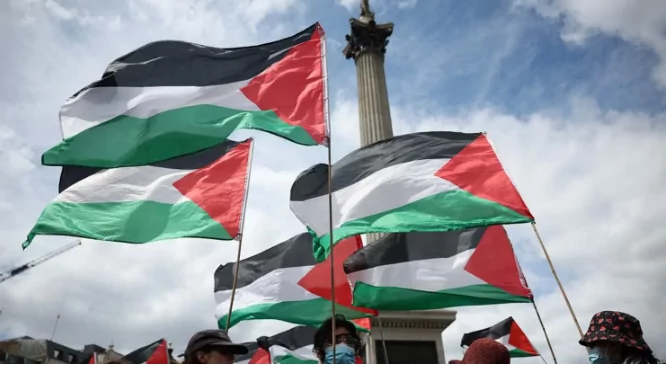 بريطانيا وكندا وأستراليا تعلن اعترافها رسميا بدولة فلسطين