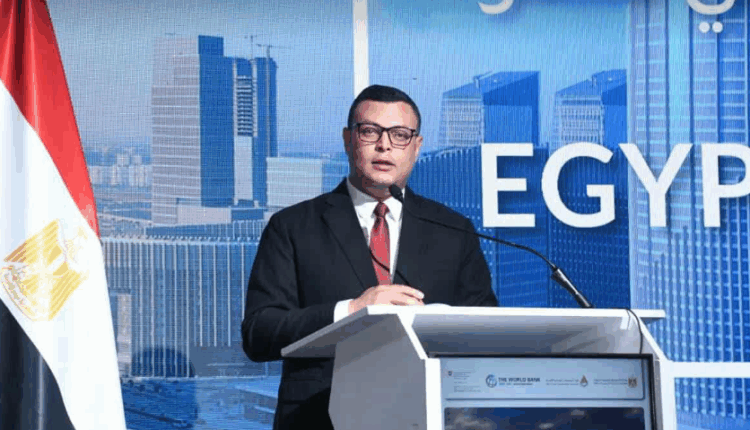 وزير الإسكان يطلق الاستراتيجية الوطنية للمدن الذكية