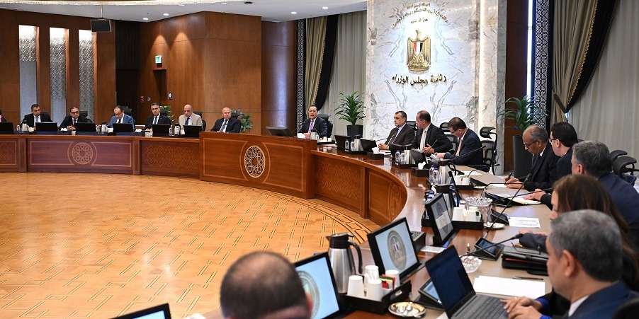 رئيس الوزراء: تقديم مختلف التيسيرات المطلوبة لصناعة الأسمدة الزراعية