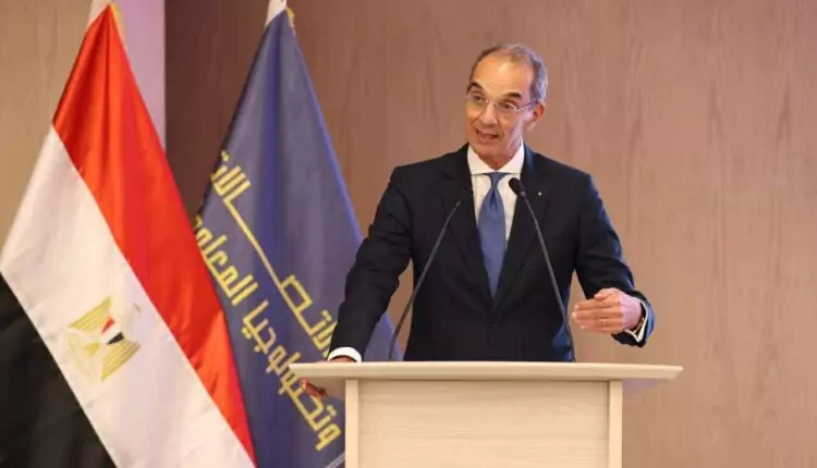 الدكتور عمرو طلعت وزير الاتصالات وتكنولوجيا المعلومات