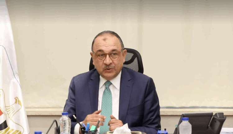 "قطاع الأعمال" و"إندوراما".. شراكة مرتقبة لتطوير 4 قطاعات صناعية كبرى في مصر