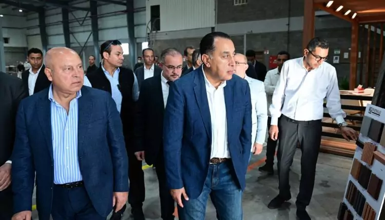 مدبولي يطلق التشغيل الفعلي لمصنع "بونالو" للصناعات البلاستيكية والخشبية باستثمارات 12 مليون دولار
