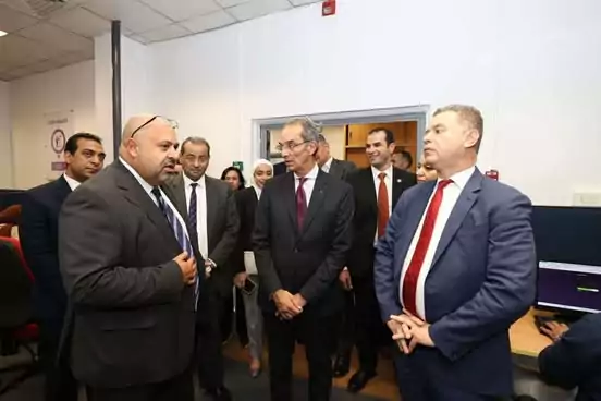 وزير الاتصالات يتفقد شركات تكنولوجيا المعلومات في الأقصر وقنا.. ويؤكد دعم الدولة لريادة الأعمال الرقمية بالصعيد