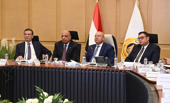 الحكومة تمد فترة تسجيل إضافات الأعلاف إلى 5 سنوات