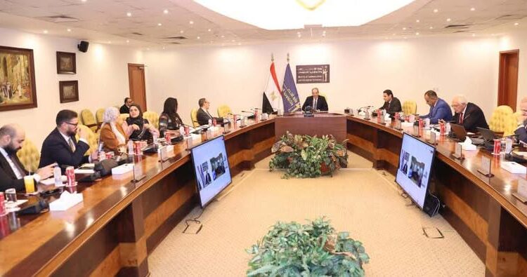 وزير الاتصالات: طفرة نوعية بقطاع تكنولوجيا المعلومات ومساهمته في الناتج المحلي تصل إلى 6%