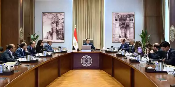 وزير الكهرباء: إضافة قدرات الطاقة المتجددة للشبكة الموحدة تدعم توفير الوقود حتى 2030