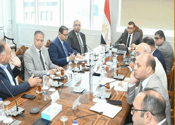 وزير الإسكان: نسعى لتعظيم الاستفادة من الاستثمارات والتعاون مع القطاع الخاص في تسويق مشروعات المدن الجديدة