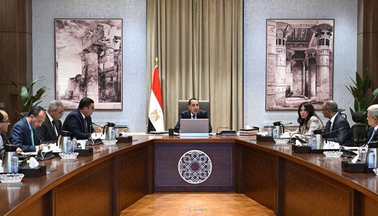 رئيس الوزراء: نستهدف إنتاج 10 ملايين متر مكعب يوميا من المياه المحلاة