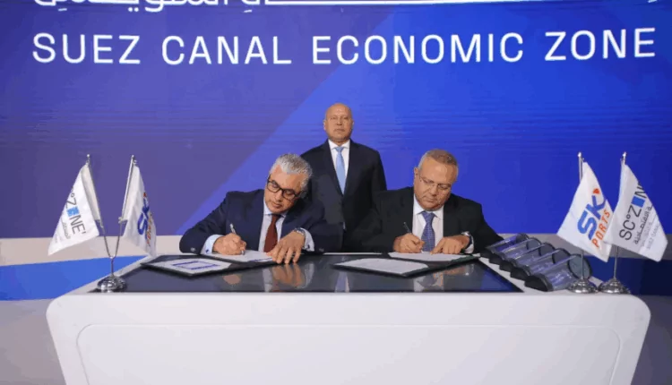 اقتصادية قناة السويس توقع عقد انتفاع مع «سكاي بورتس» لتشغيل محطة متعددة الأغراض بالسخنة