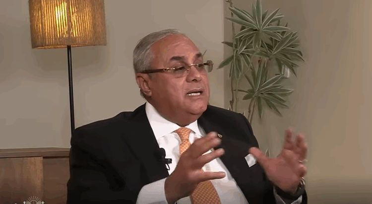 د. هاشم السيد يتوقع أن تمثل شركات قطاع الأعمال العام 20% من كيانات الدولة