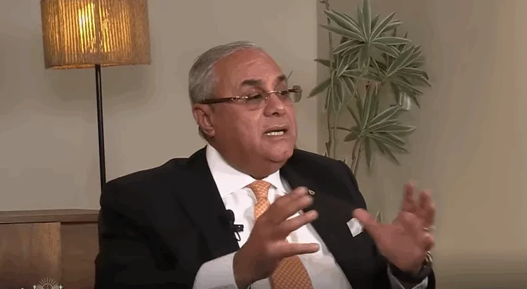 د. هاشم السيد يتوقع أن تمثل شركات قطاع الأعمال العام 20% من كيانات الدولة