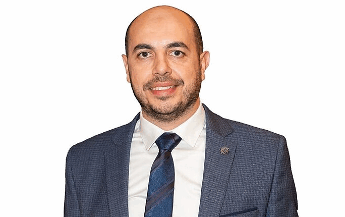 محمد كيوان: إطلاق خدمة شراء الشريحة الإلكترونية عن بعد خلال العام المقبل