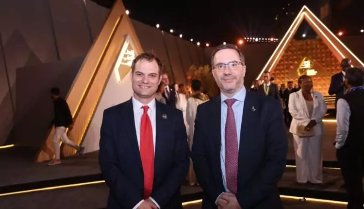 السفير البريطاني: فخور بحضور الافتتاح التاريخي للمتحف المصري الكبير