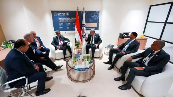 كريم بدوي: تعزيز الشراكات مع الشركات العالمية لدعم التحول الطاقي وزيادة إنتاج البترول