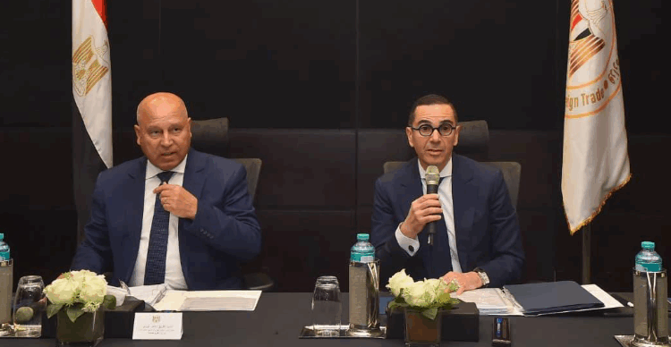 الاستثمار تناقش موازنة برنامج رد أعباء الصادرات 2026/2025