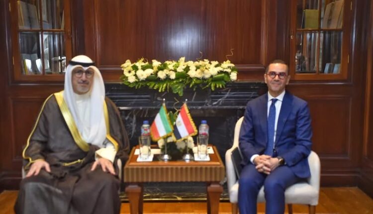 الخطيب: مصر والكويت تستهدفان مضاعفة حجم التجارة وتعزيز التكامل الصناعي والاستثمارات المشتركة