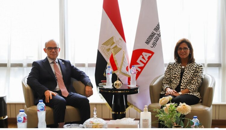 تعاون بين الرقابة المالية والأكاديمية الوطنية للتدريب لتطوير كفاءات القطاع غير المصرفي