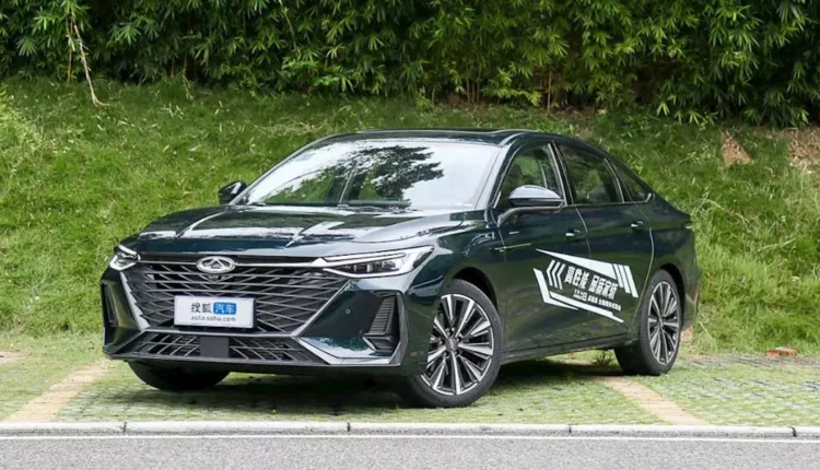 انخفاض أسعار سيارات شيري أريزو 8 النسخة المستوردة حتى 100 ألف جنيه