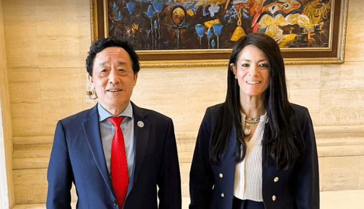 وزيرة التخطيط تبحث مع مدير عام منظمة الأغذية والزراعة جهود تعزيز الأمن الغذائي