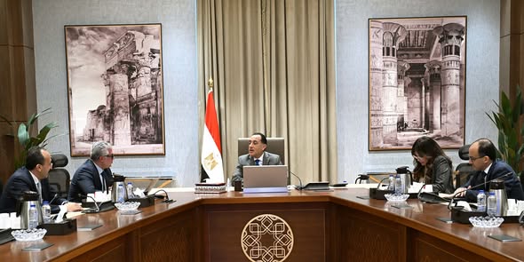 المنطقة الاقتصادية لقناة السويس تسجل 457 شركة جديدة بإجمالي استثمارات 785 مليون دولار