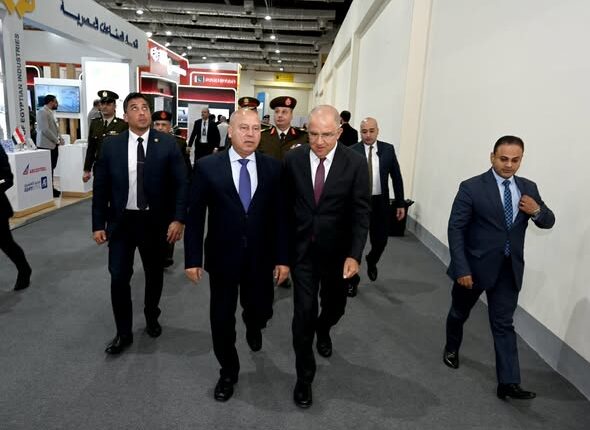 كامل الوزير: منتجات إيديكس تعكس تنوع قدرات الصناعة المصرية ودورها بدعم القطاعات الاستراتيجية